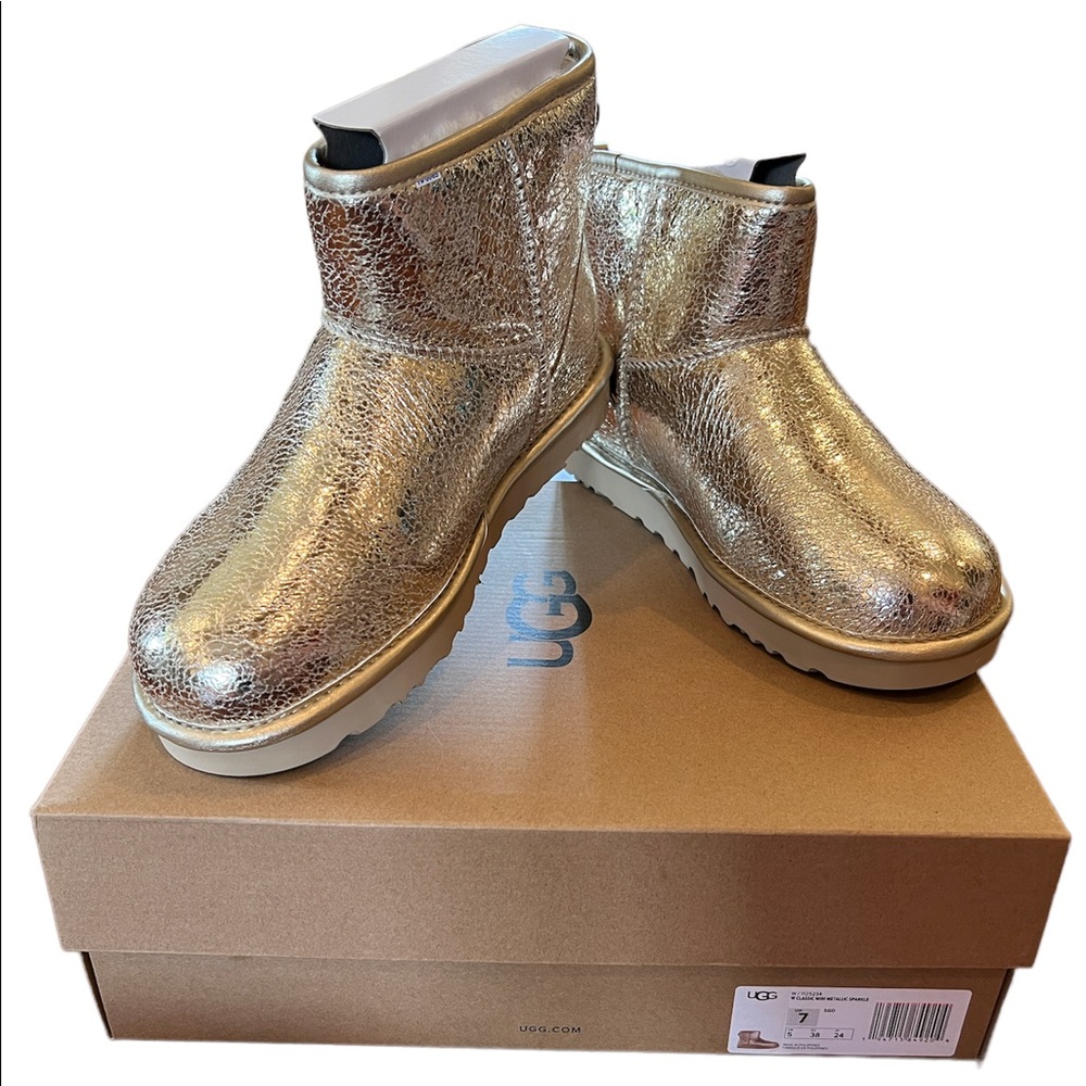 Authentic UGG Australia Classic Mini Metallic Sparkle Boots size 7